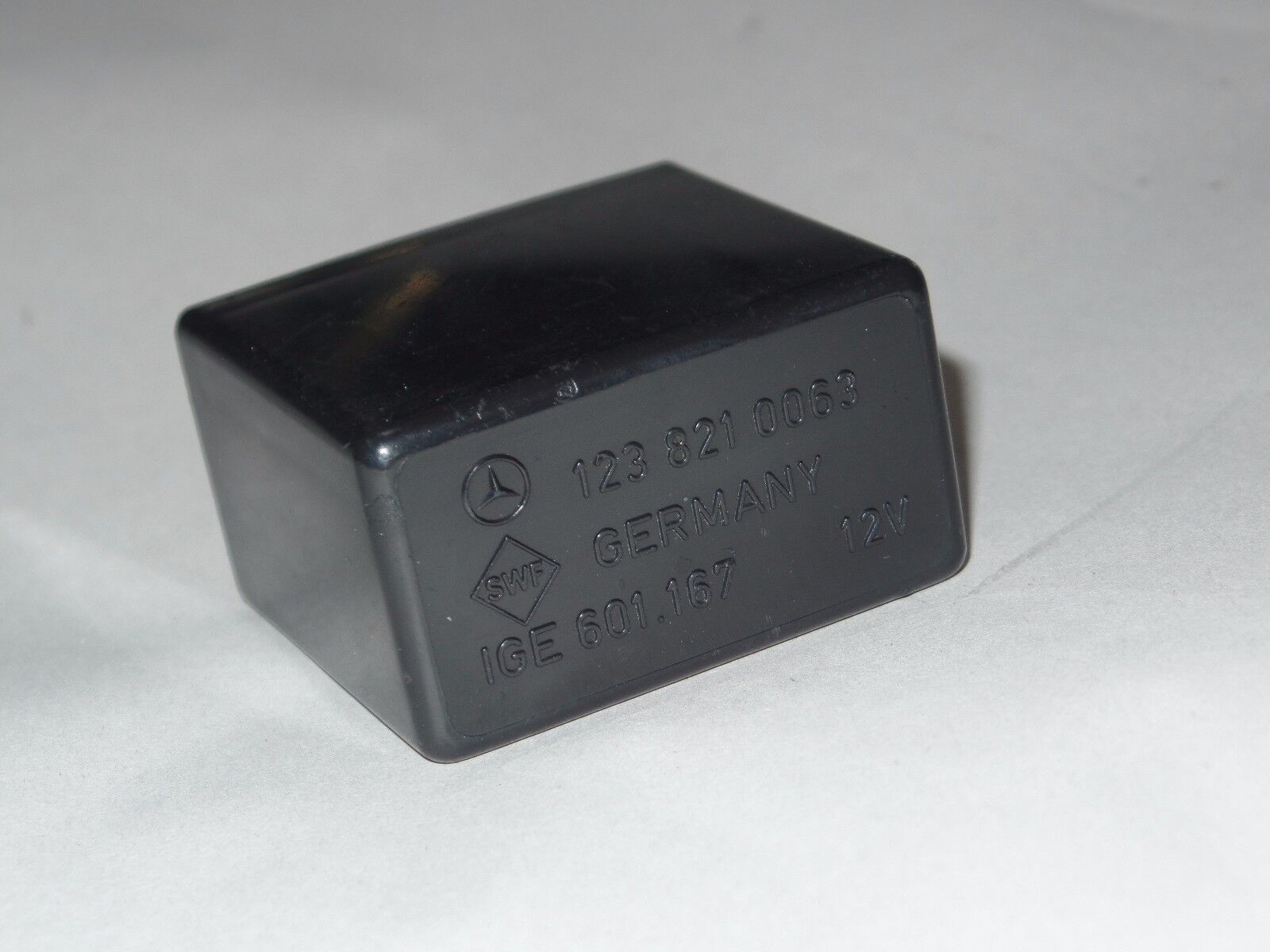 MERCEDES SLC wiper Relay ce te W107 380 450 300 280 107 1238210063 450sl 450slc 