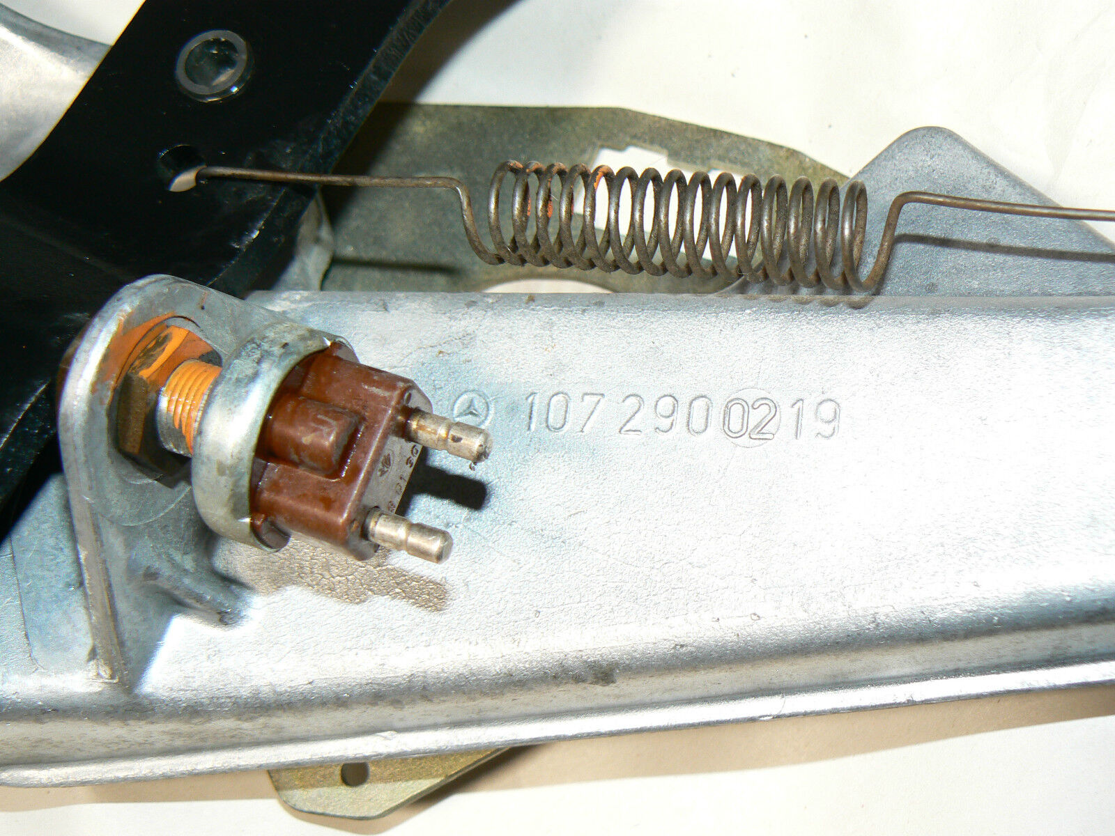 MERCEDES sl Brake pedal assembly W107 560 380 107 450 slc r107 1072900219