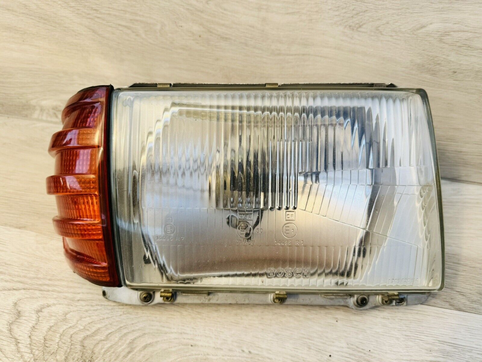SL W107 Euro HeadLight 500sl 350 380 450sl 560sl 560 380sl European 107 Right