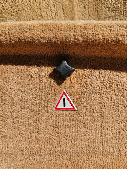 Mercedes SL Trunk battery lid cover 450sl 380sl 560 107 450 380 560sl w107 500 