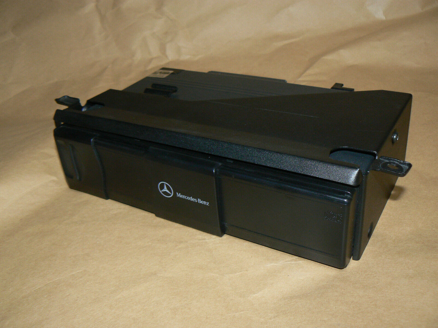 Mercedes Benz Radio CD Changer c230 c320 230 320 w203 s500 c240 240 sedan clk s