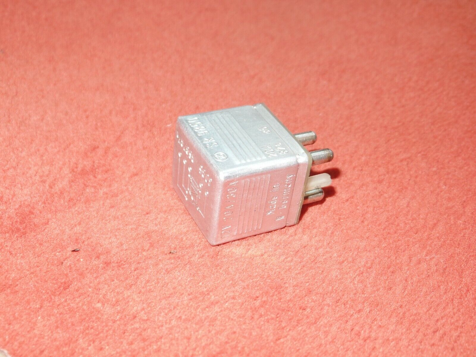 Multi Purpose Relay 350 450 450sl 107 SLC W107 0015420219 w201 190 140 126 OEM
