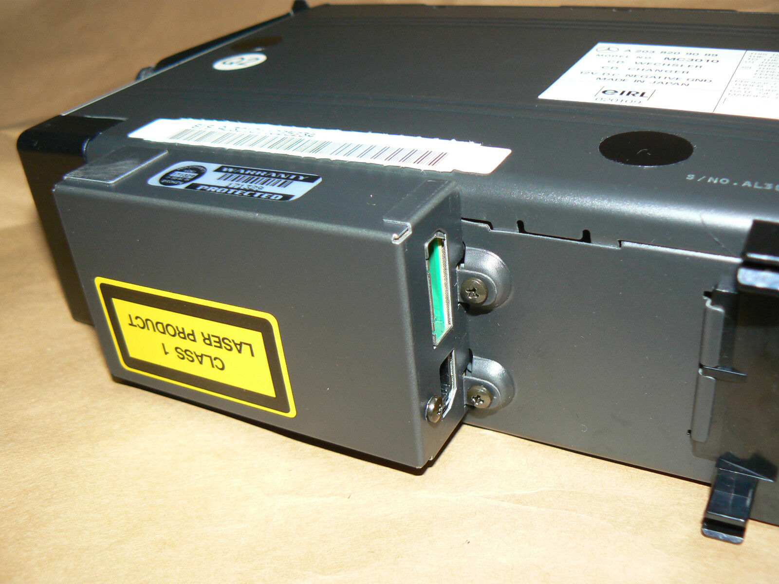 Mercedes Benz Radio CD Changer c230 c320 230 320 w203 s500 c240 240 sedan clk s