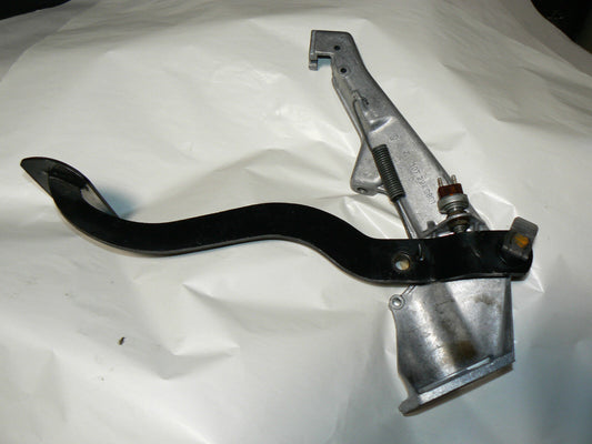 MERCEDES sl Brake pedal assembly W107 450SL 380 107 450 slc r107 1072940801