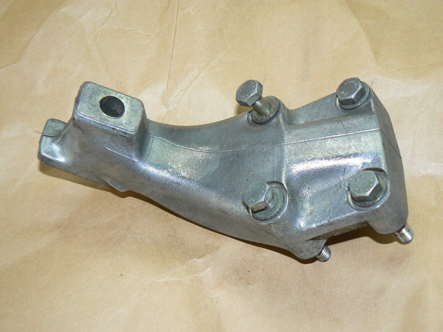 MERCEDES SL Engine mount support 560 450 107 SLC  W107 380sl motor 1162234704