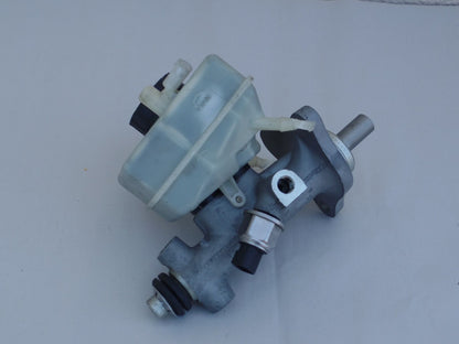 MERCEDES SL W107 Brake Master Cylinder c230 203 clk c320 c240 2034300002 c class