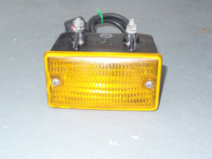 MERCEDES 107 TURN SIGNAL 450 380 560 SLC sl light 500 450sl 560sl w107 r107 350