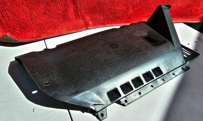 Mercedes sl Under dash underdash air duct guide w107 r107 107 560sl 560  cover