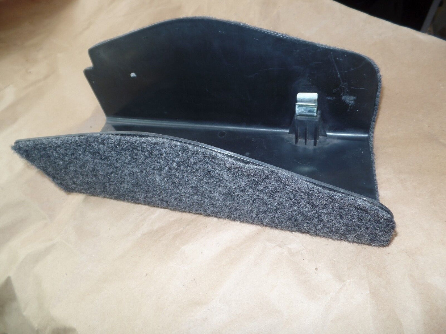 SL Trunk antenna lid cover 450sl carpet 107 380 450 R107 slc 350 1076931733 280