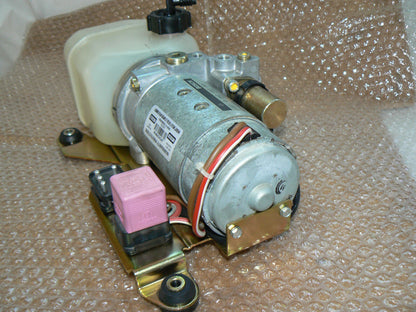 MERCEDES W129 Convertible Pump sl 320 600 500 sl600 129 300 1298000048 CE 430