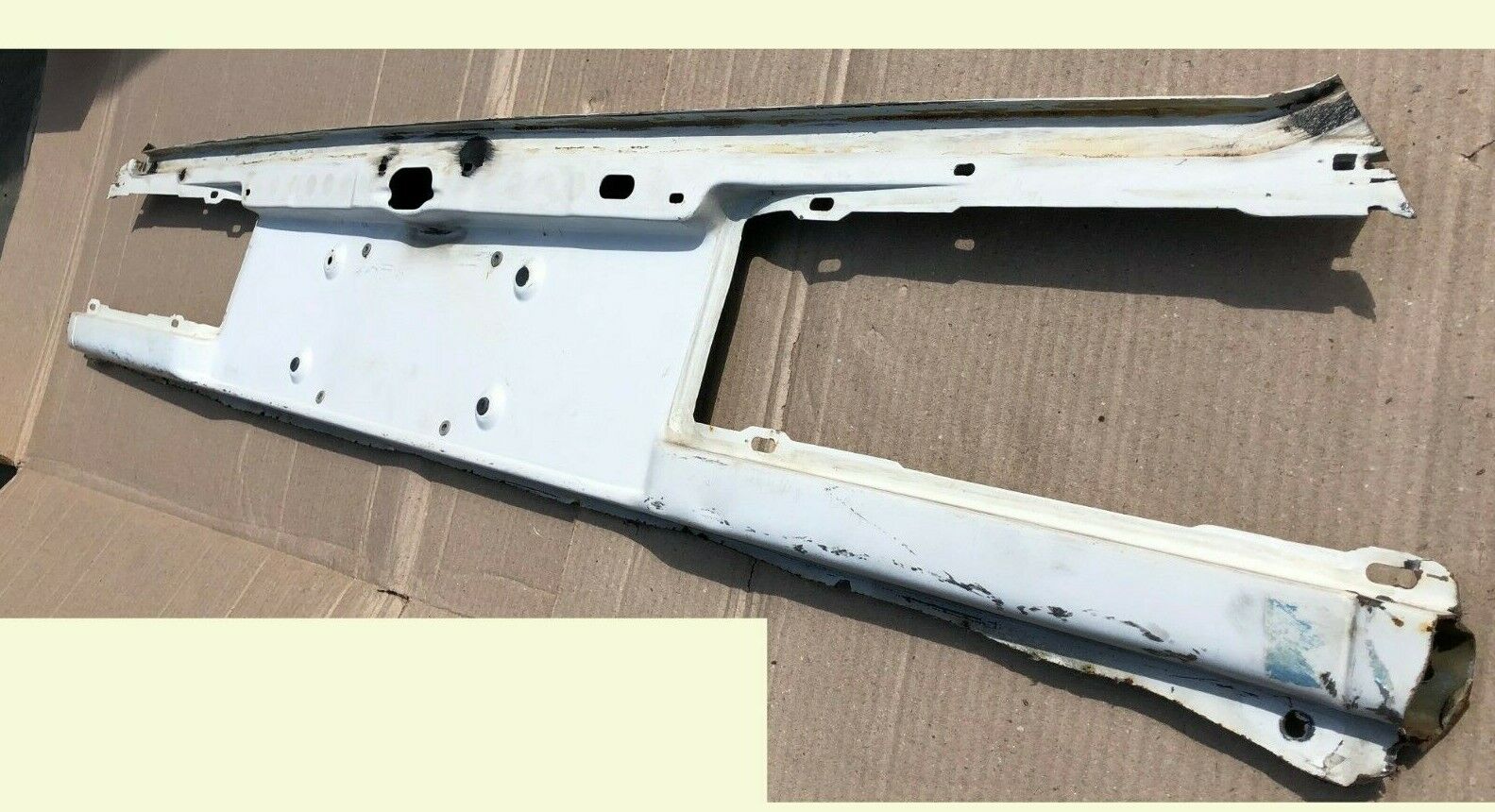 SL Tail light Rear Trunk Panel 560sl 560 107 380sl 450 R107 W107 380 1076400371