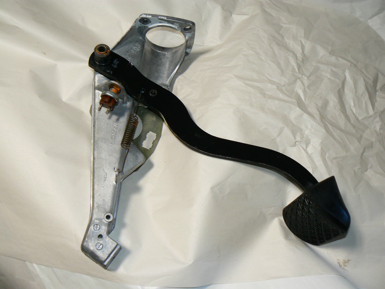 MERCEDES sl Brake pedal assembly W107 560 380 107 450 slc r107 1072900219