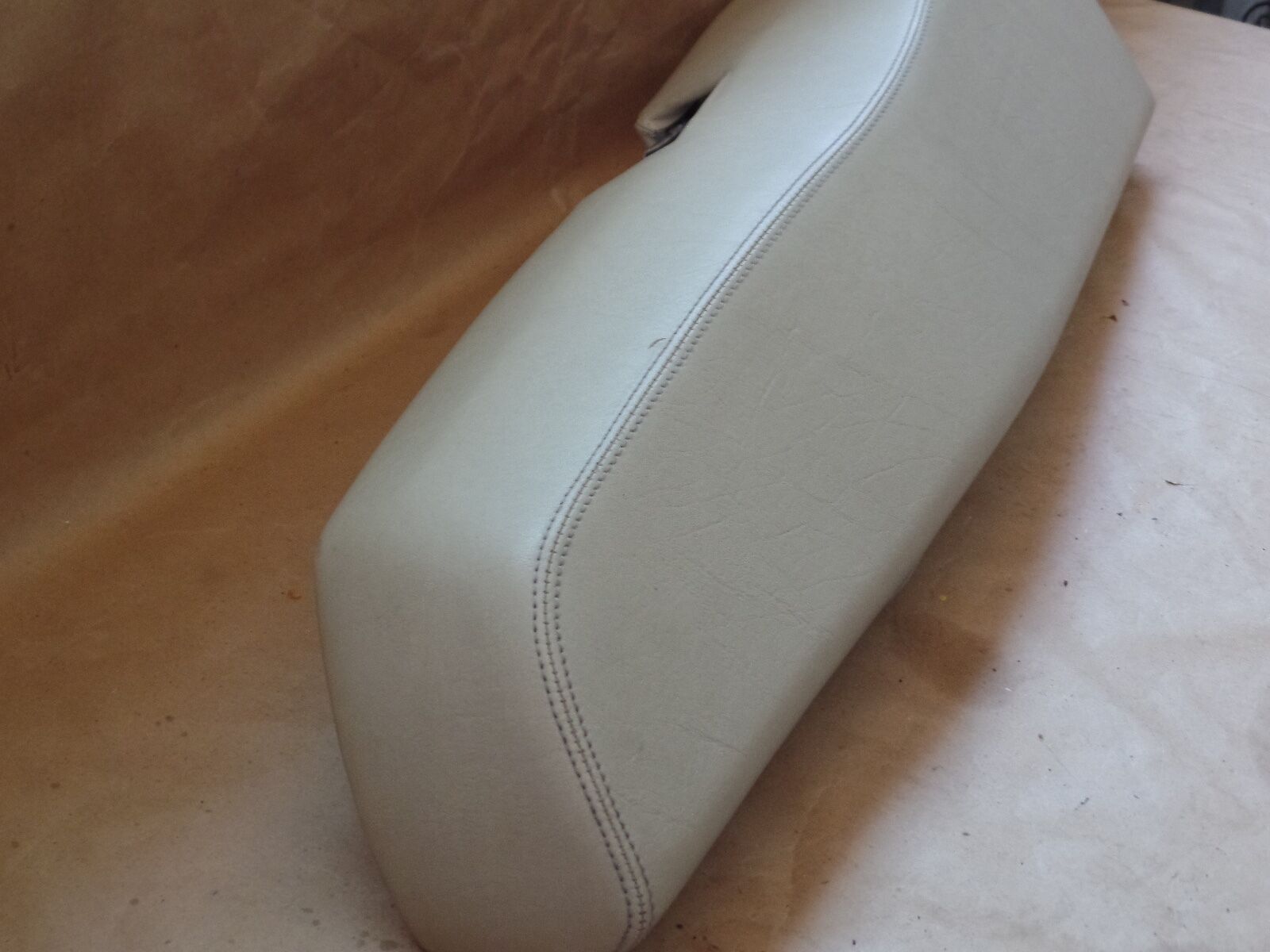 Mercedes sl  seat cover left side 450 380 560 slc 107 450sl 380sl 560 tan