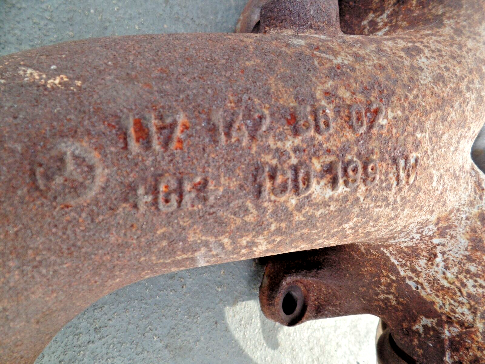 MERCEDES sl 107 Exhaust Manifold 560sl W107 560 Left M117 1171425602 R107 