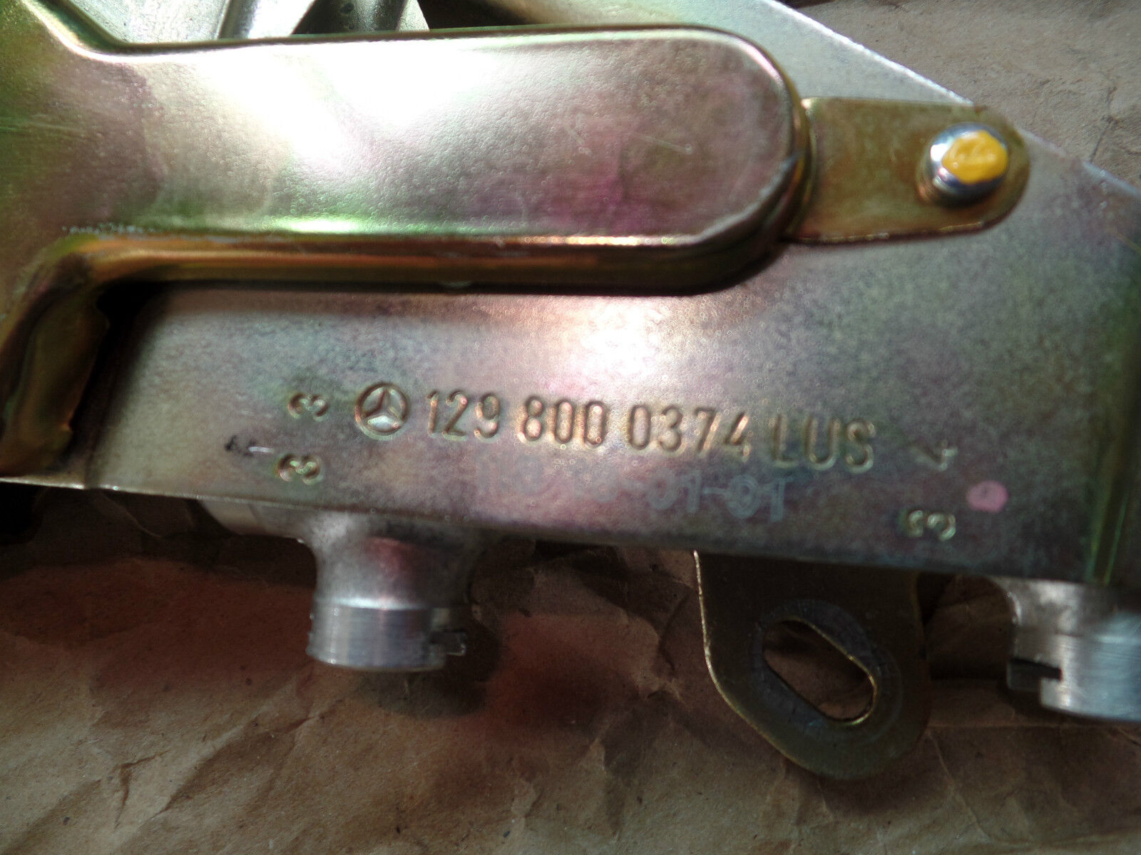 MERCEDES W129 Convertible Top Latch sl R129 300sl 500sl 320 600 500 1298000374