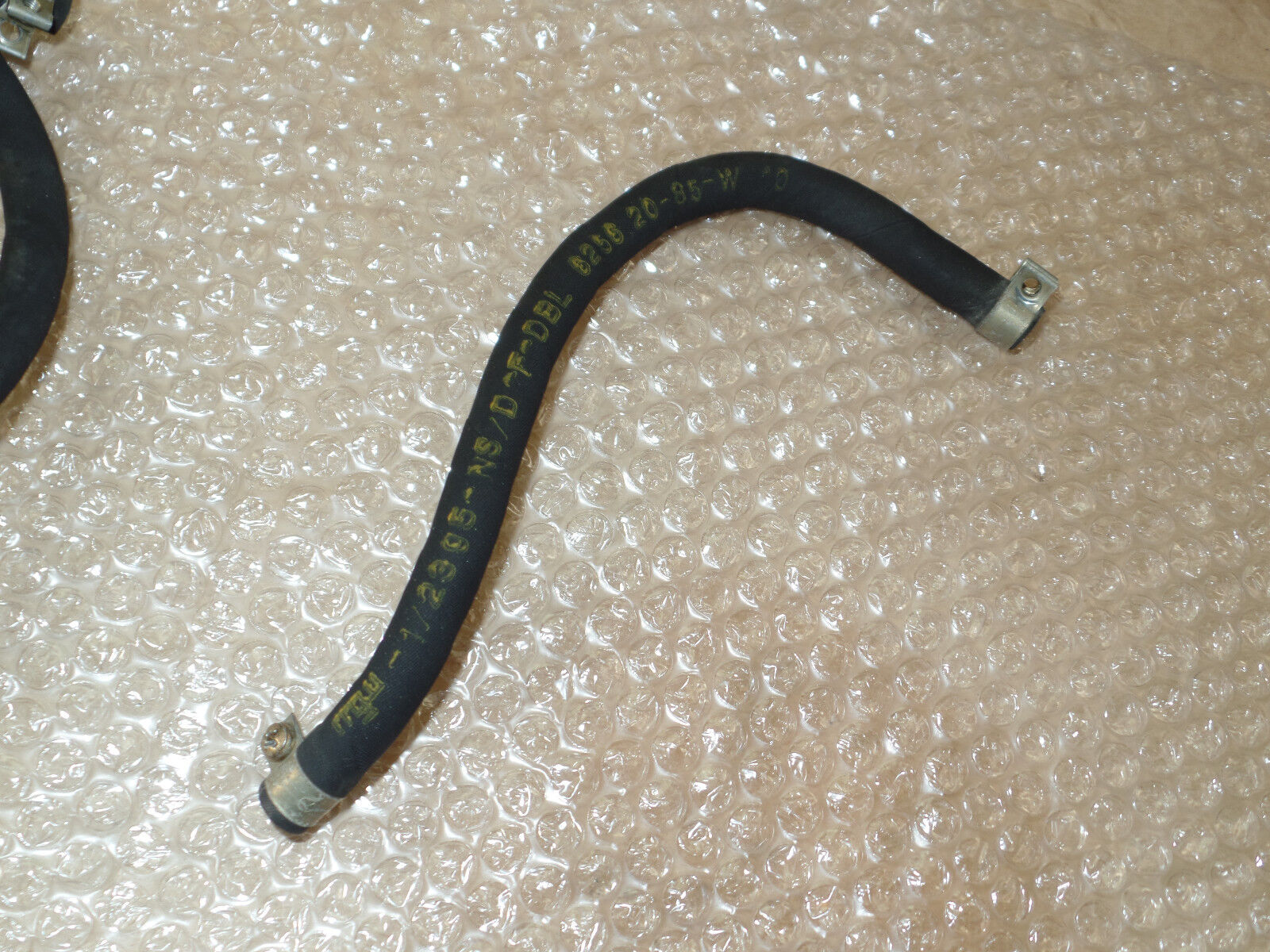 Mercedes sl Fuel Tank hose 380sl 450sl 560sl 560 380 lines 107 W107 350 clamps