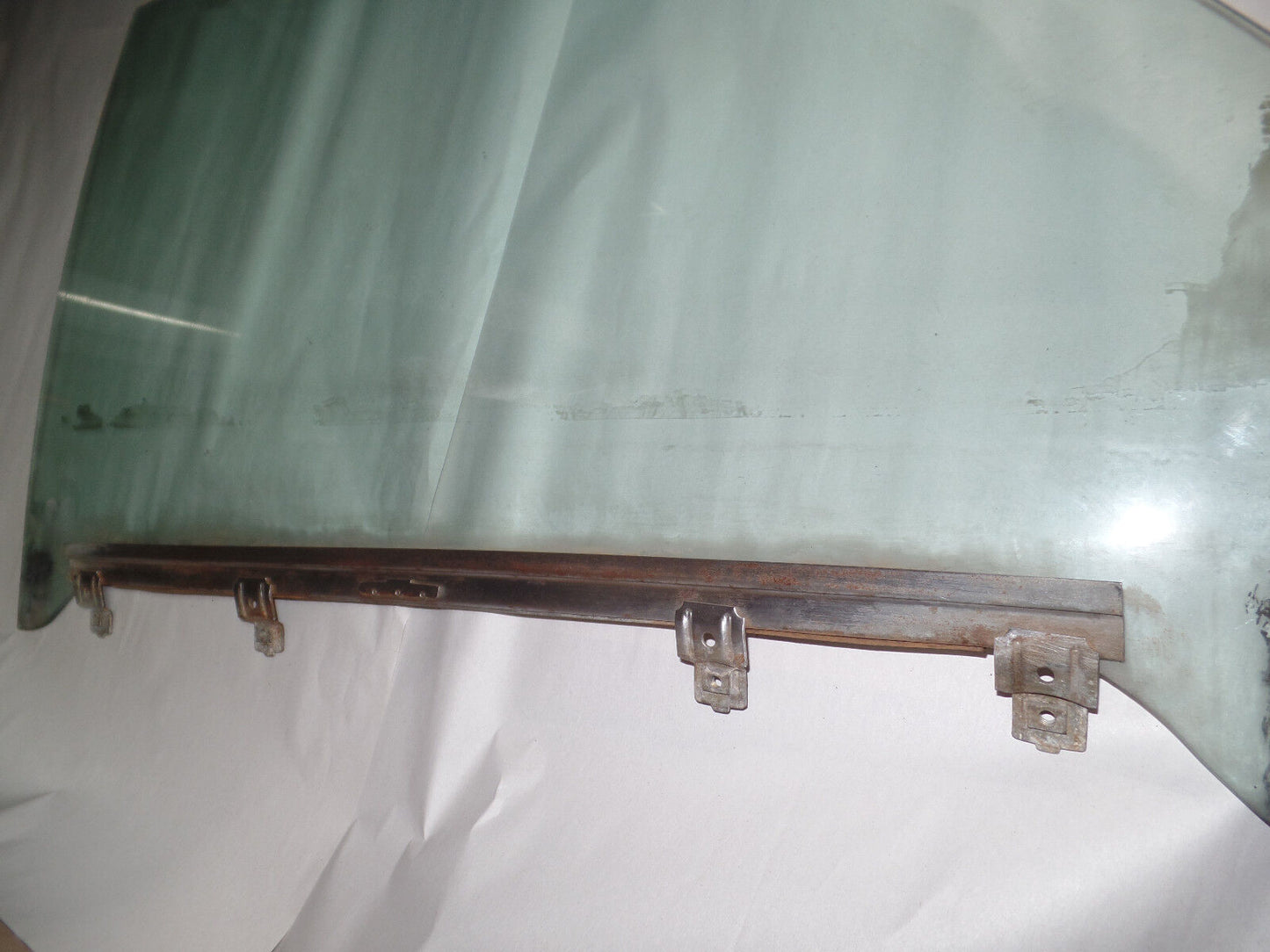 Mercedes SL Right Window Door Glass 560sl w107 560 107 R107 450 380 380sl 450sl 