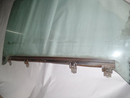 Mercedes SL Right Window Door Glass 560sl w107 560 107 R107 450 380 380sl 450sl 