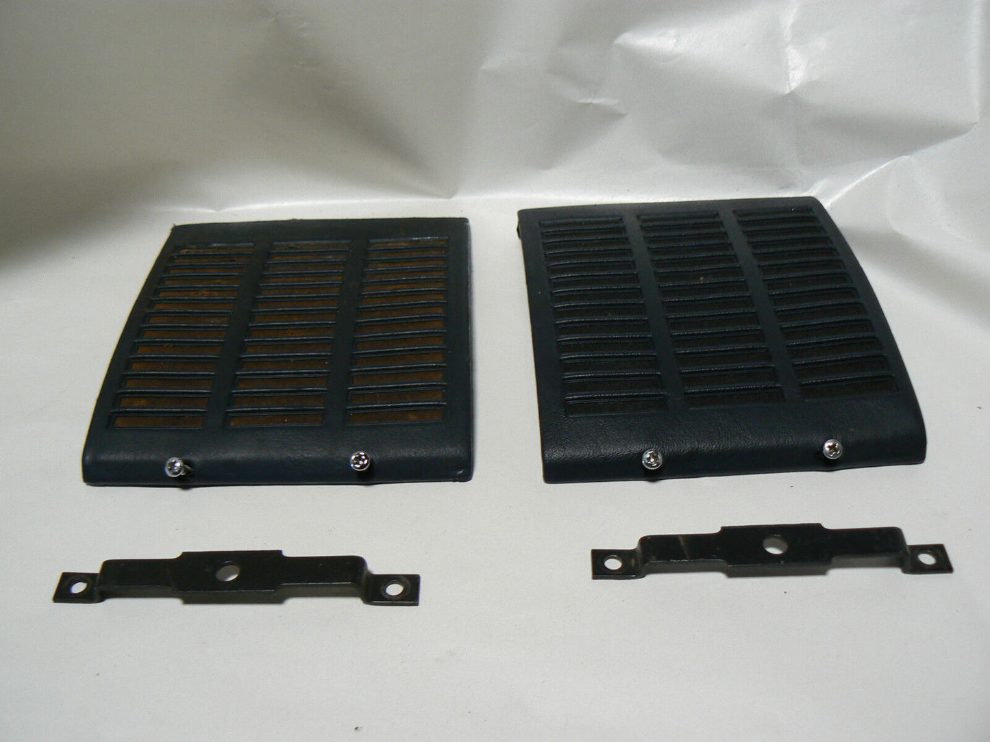Mercedes sl W107 Dash grille cover 450 380 560 slc 107 450sl 380sl 560sl 450slc