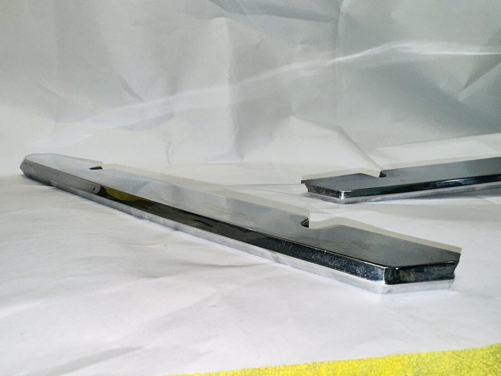 MERCEDES sl Chrome moulding Trims 450sl 380sl Grill 380 450 slc 350 560 W107