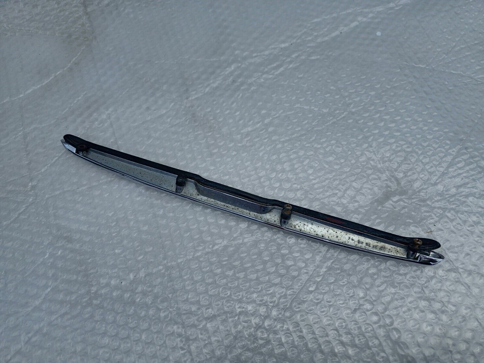 Mercedes SL Chrome trunk Handle 450 380 560 107 W107 molding 450sl 380sl 560sl