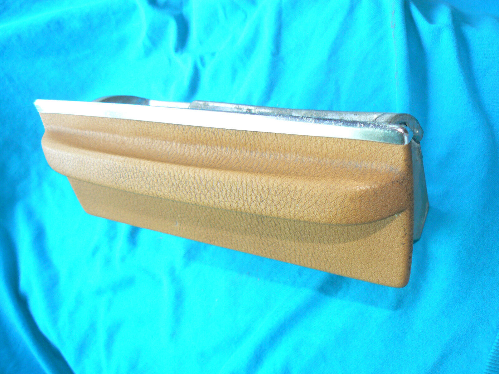 Mercedes W107 Ashtray sl 107 350 R107 450 slc 450sl 280 450sl 500 560 450SLC 