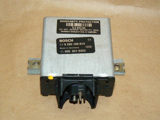 MERCEDES SL Air Bag Seat Belt Relay 560sl 0008210262 560 190D 190 D E 300 SEL