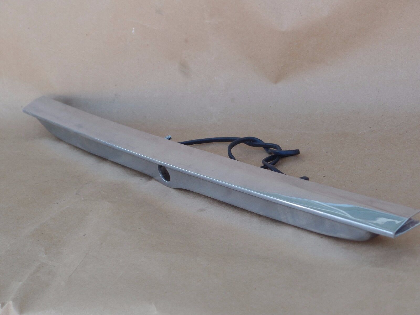 Mercedes SL Chrome trunk trim 450 380 560 slc 107 W107 molding 450sl 380sl 560sl