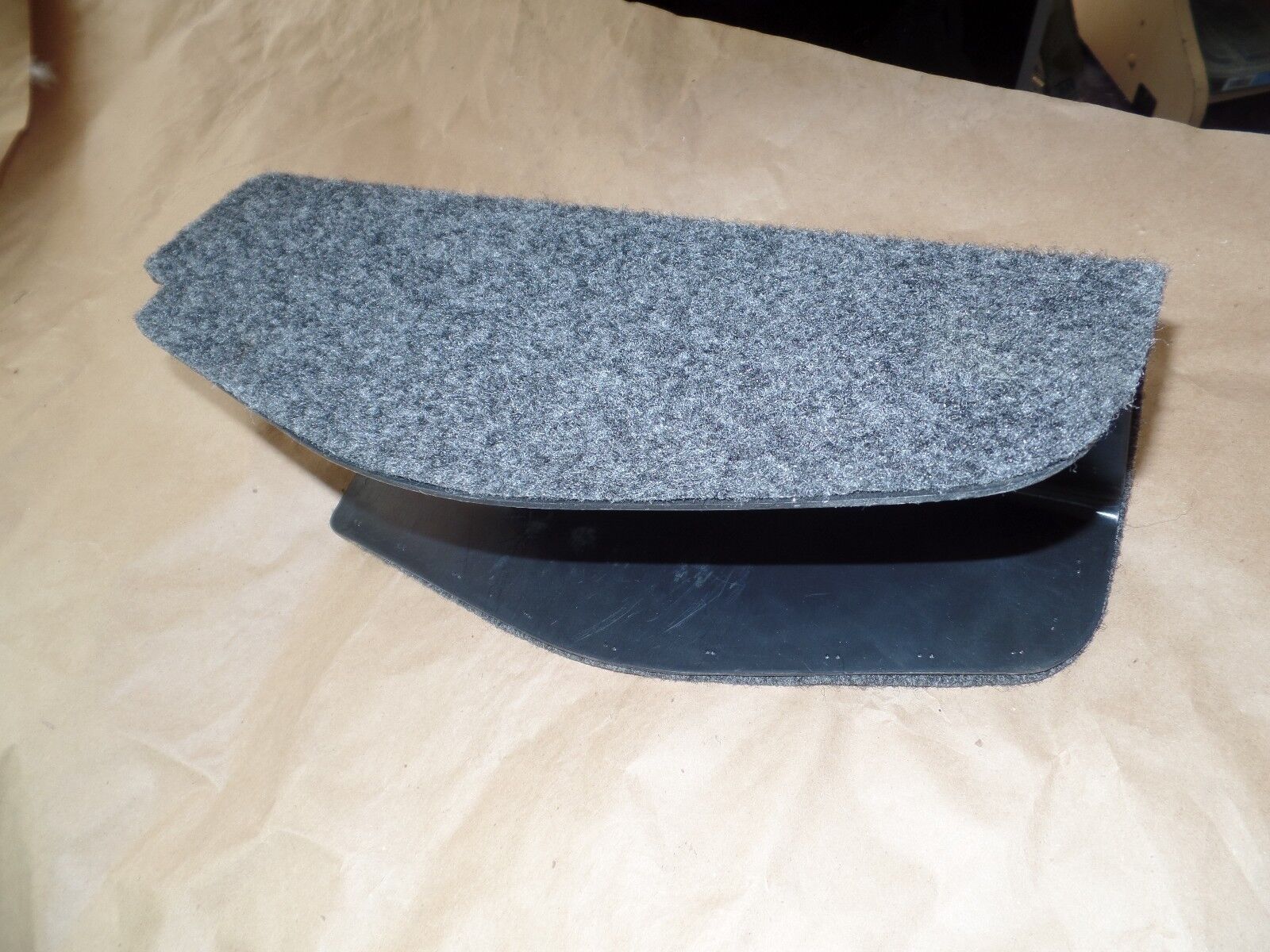 SL Trunk antenna lid cover 450sl carpet 107 380 450 R107 slc 350 1076931733 280