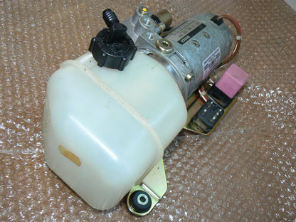 MERCEDES W129 Convertible Pump sl 320 600 500 sl600 129 300 1298000048 CE 430