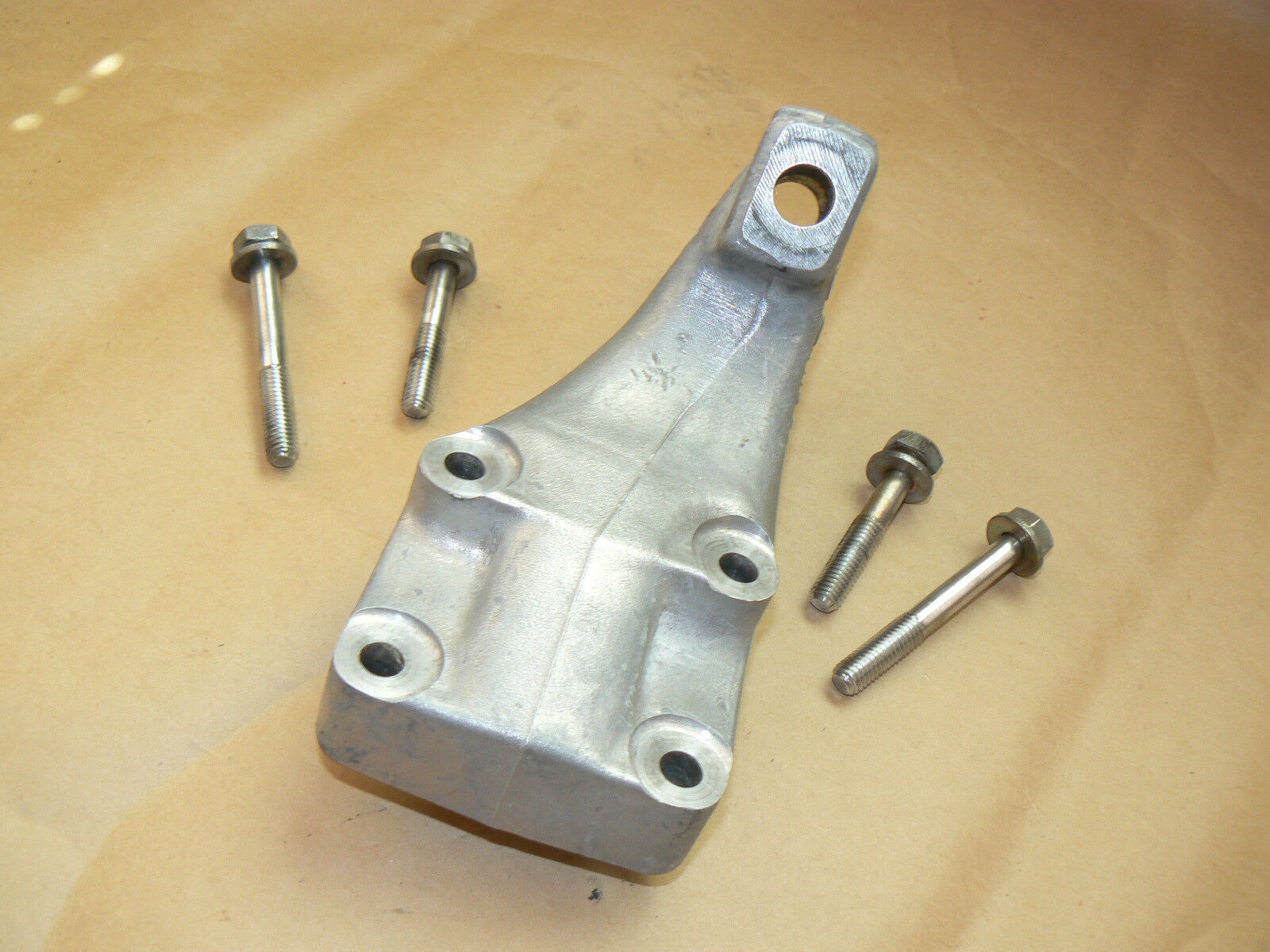 MERCEDES SL Engine mount support 560 450 107 SLC  W107 380sl motor 1162234704