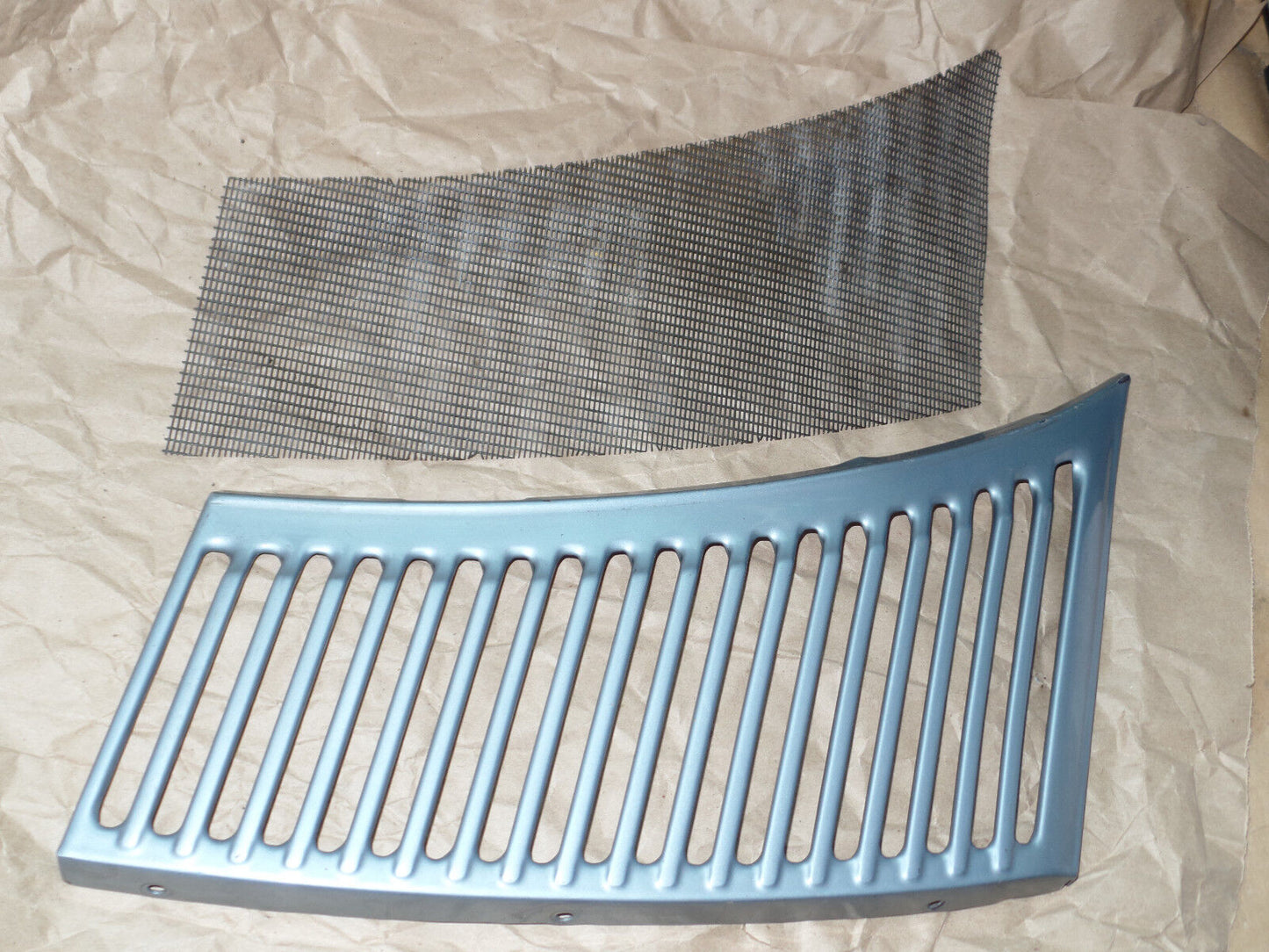 Mercedes SL Cowl Grill 560sl 107 450sl 380sl grille slc 450 560 380 r107 w107