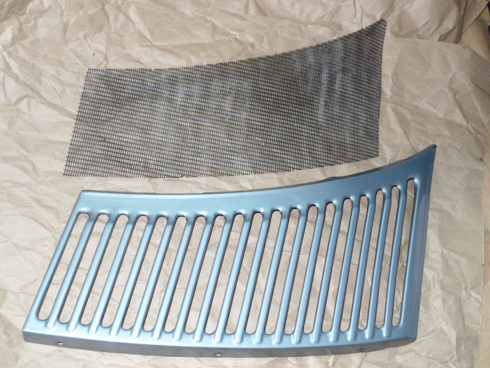 Mercedes SL Cowl Grill 560sl 107 450sl 380sl grille slc 450 560 380 r107 w107